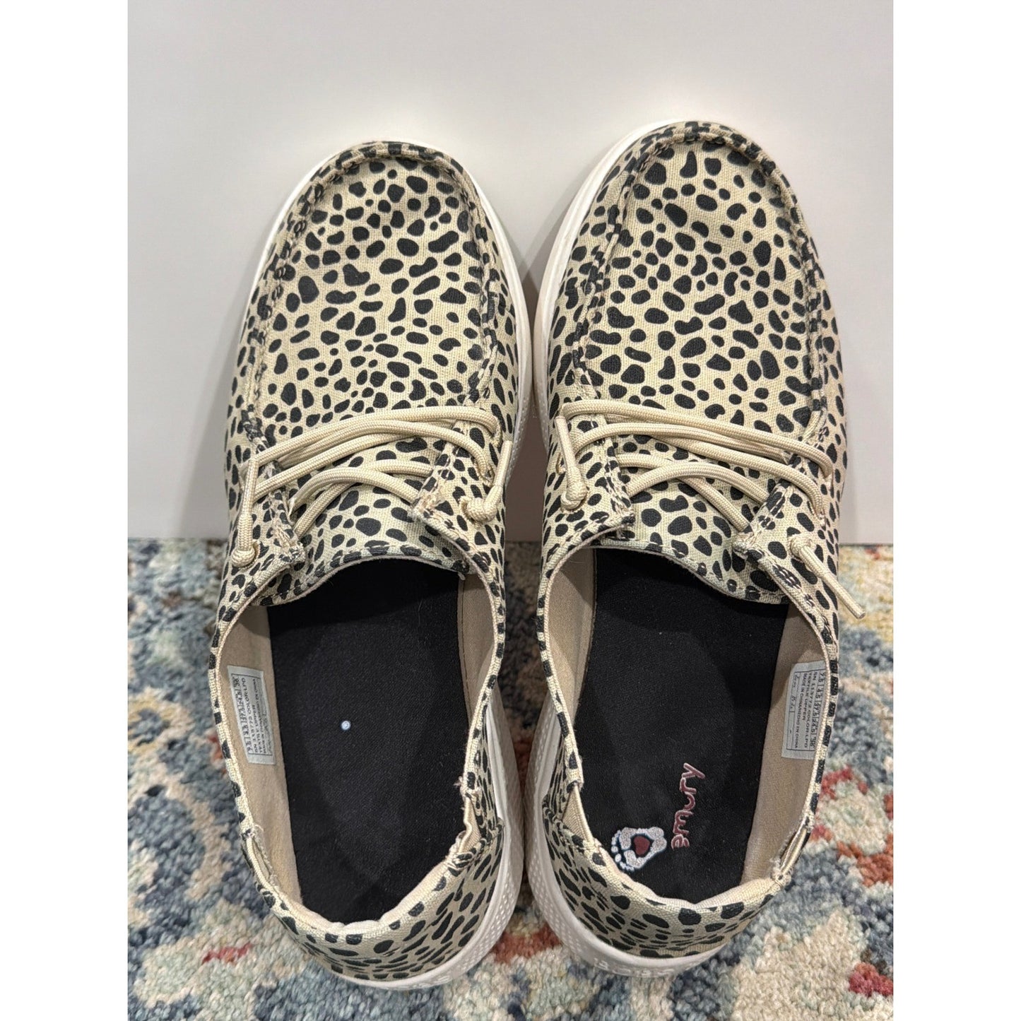 Skechers Bobs Skipper Shoes Women 7.5 Tan Leopard Print Canvas Slip On5