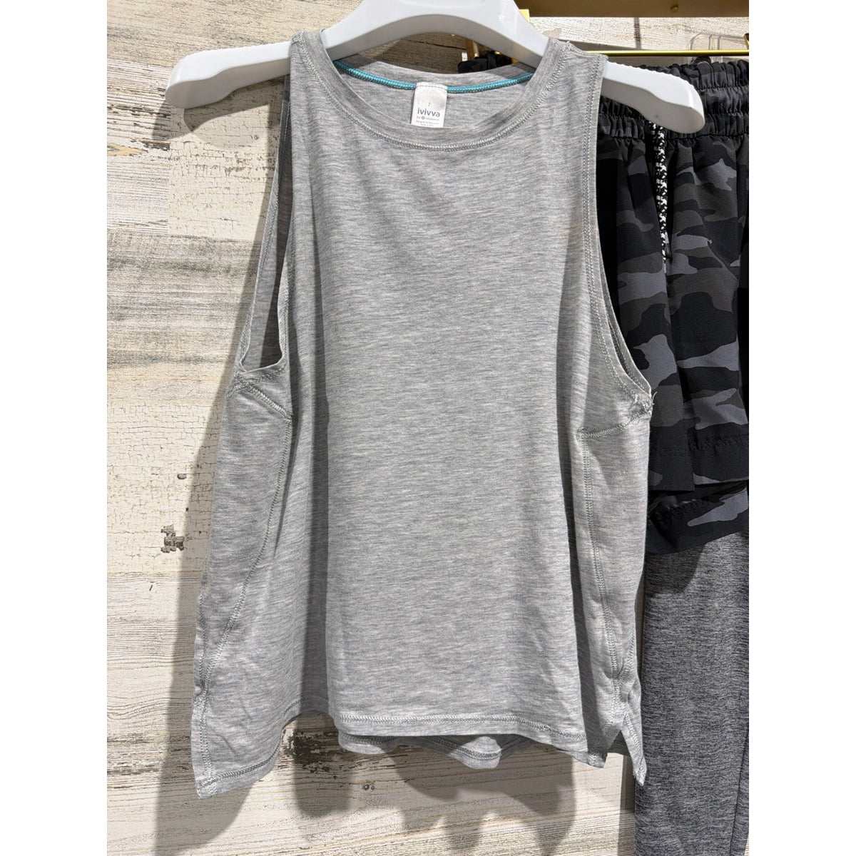 Ivivva Athleta Girl Puma Activewear Bundle Girls 7 Gray Black Camo Athletic EUC1