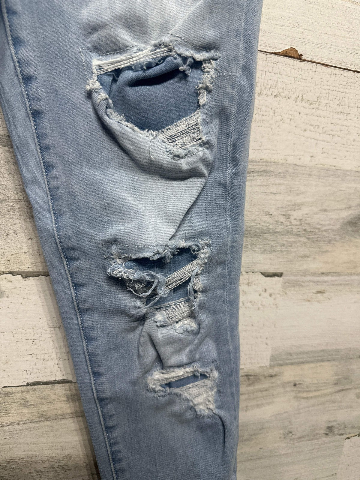 American Eagle Skinny Jeans Women 4 Light Blue Distressed Shredded2