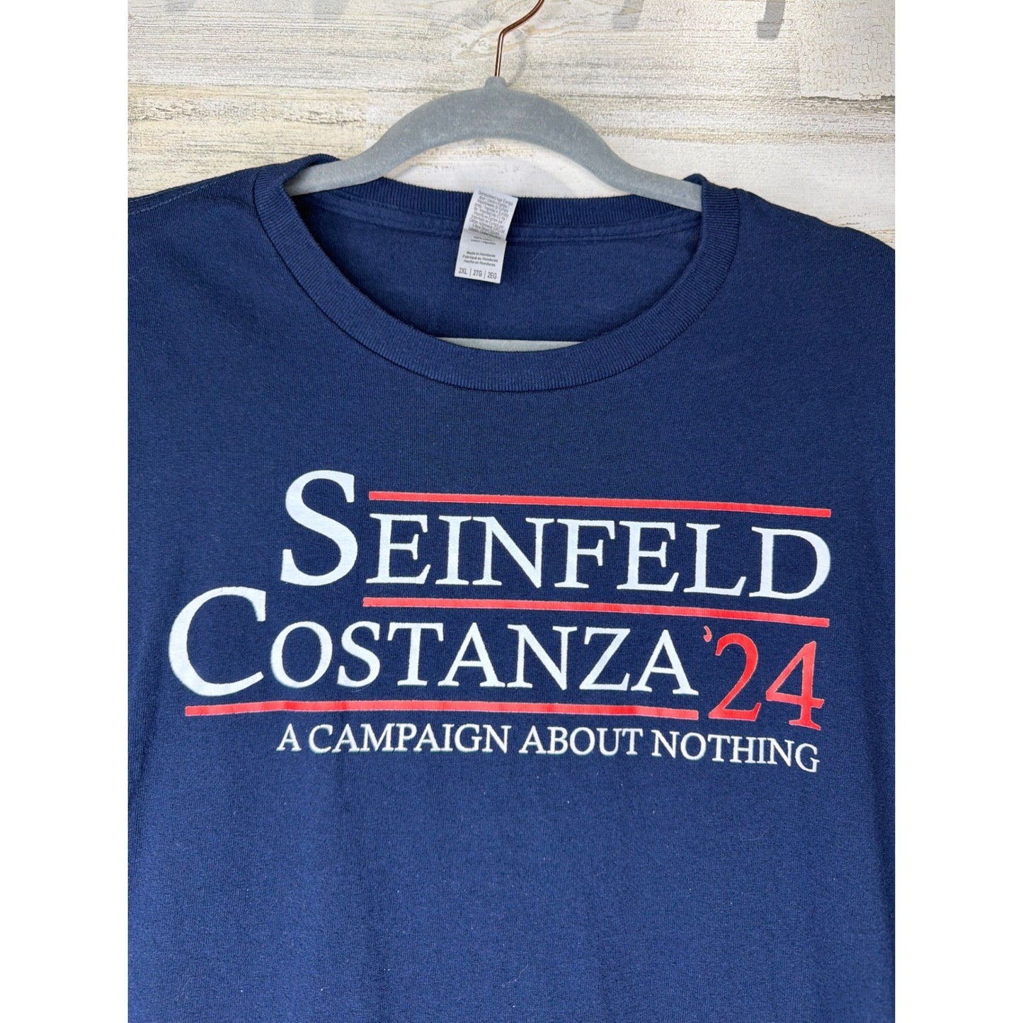 Gildan Graphic T-Shirt Men 2XL Navy Seinfeld Costanza 24 TV Show Pop Culture EUC1