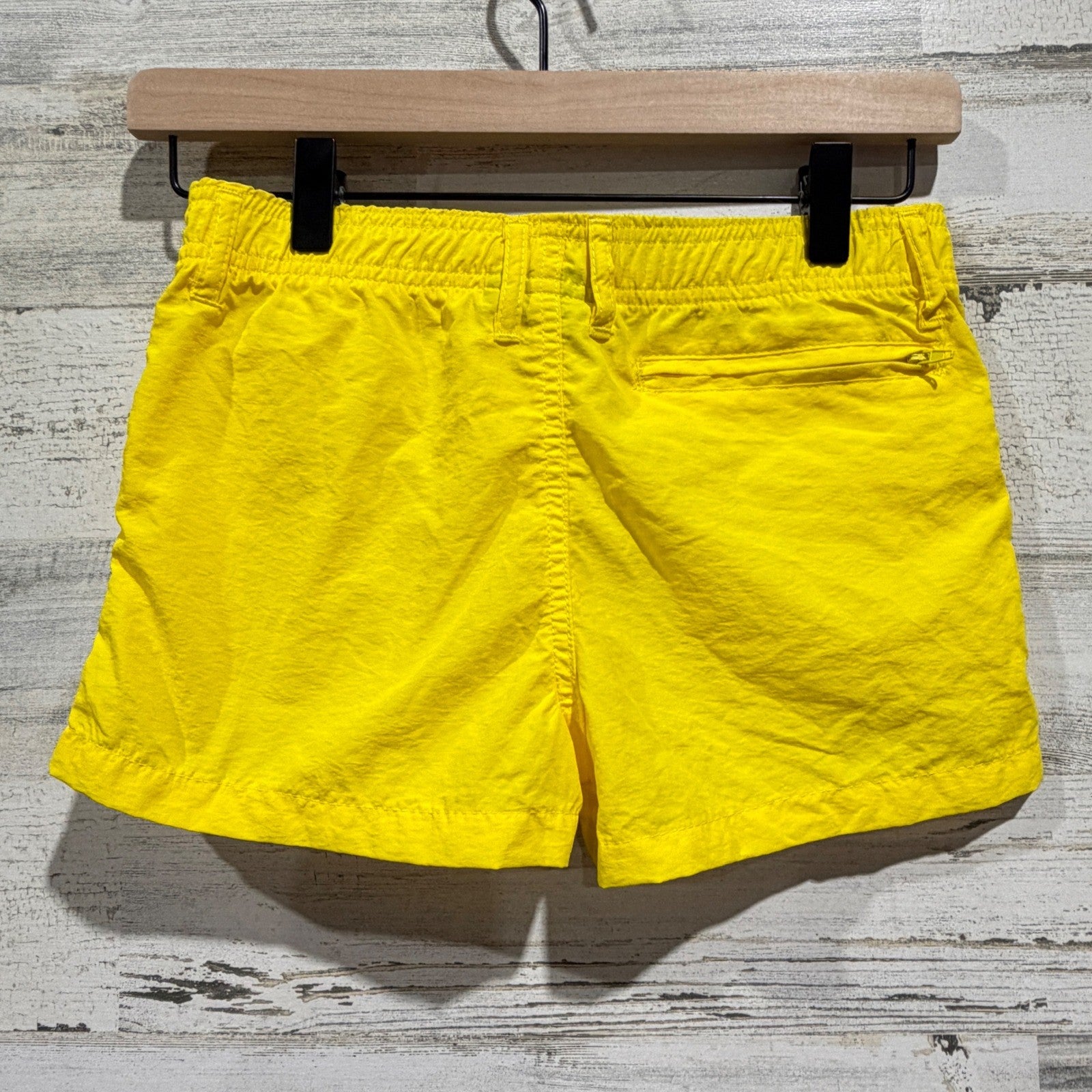 Properly Tied Suzy Short Girls YM Yellow Nylon Mesh Lined Preppy NWT3