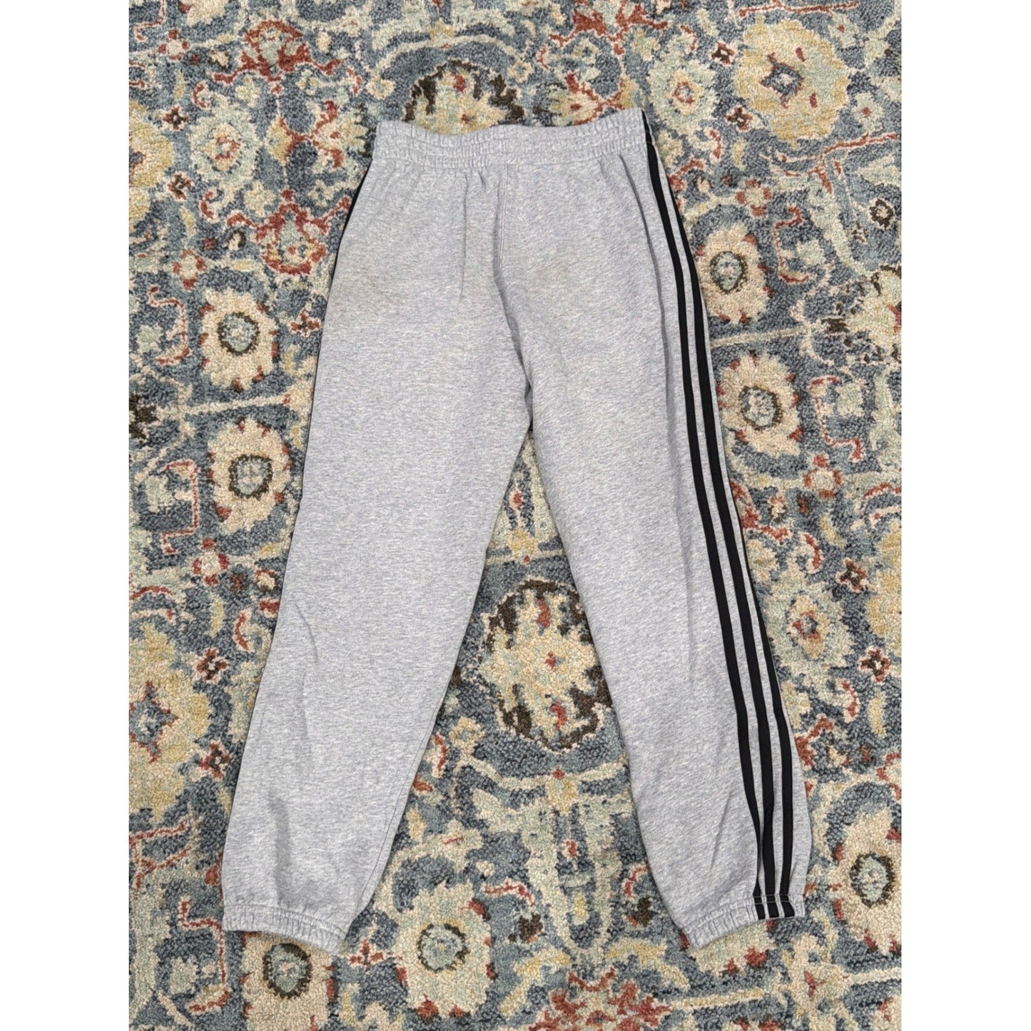 Adidas Sweatpants Boys 10/12 Gray 3-Stripe Fleece Joggers Athleisure *Flawed4