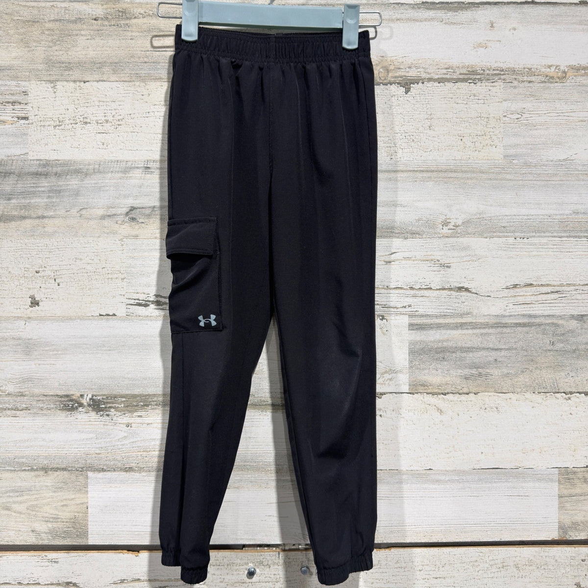 Under Armour Cargo Joggers Boys 6 Black Elastic Waist Utility Sporty GUC*0