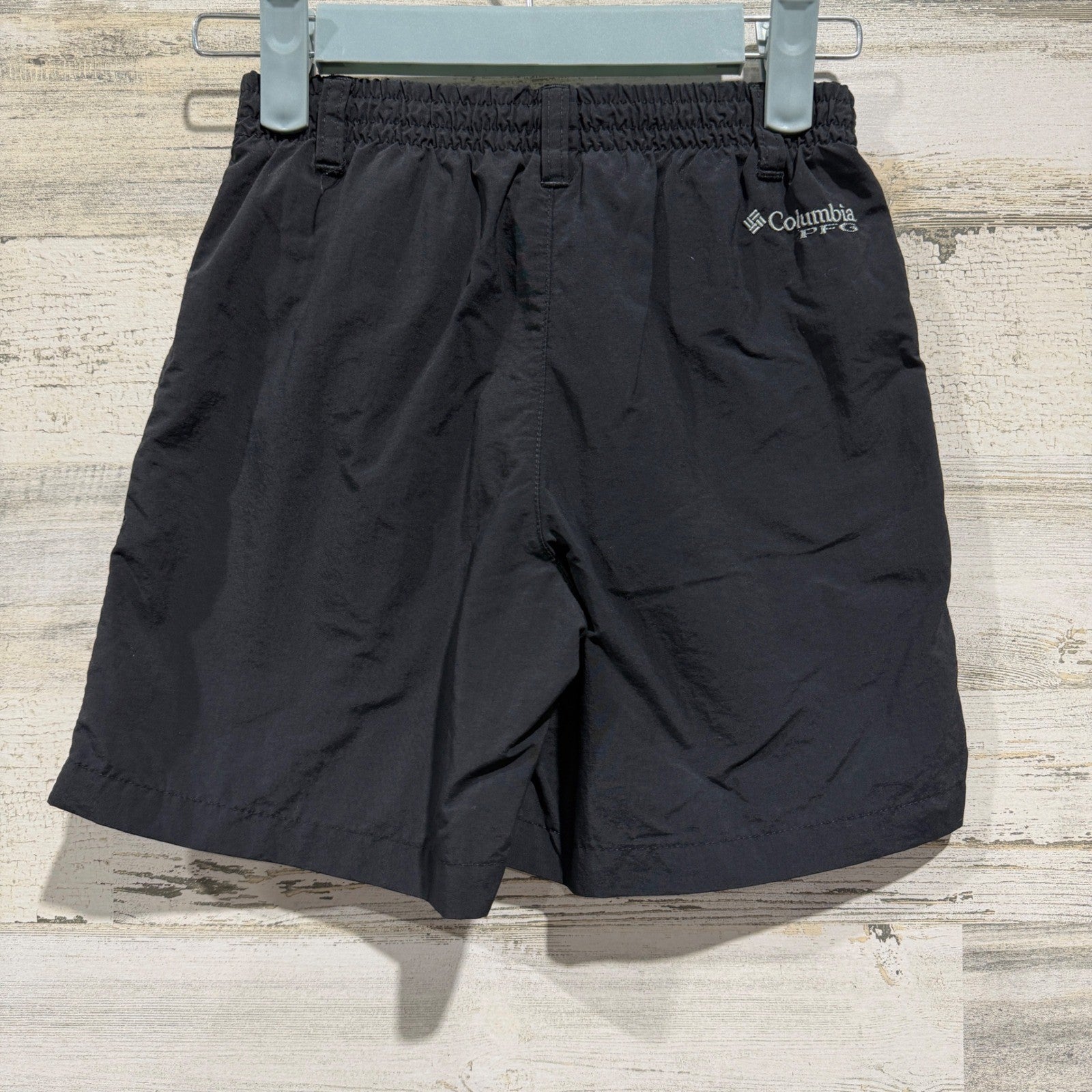 Columbia PFG Shorts Boys Small Black Omni-Shade Fishing Outdoors EUC2