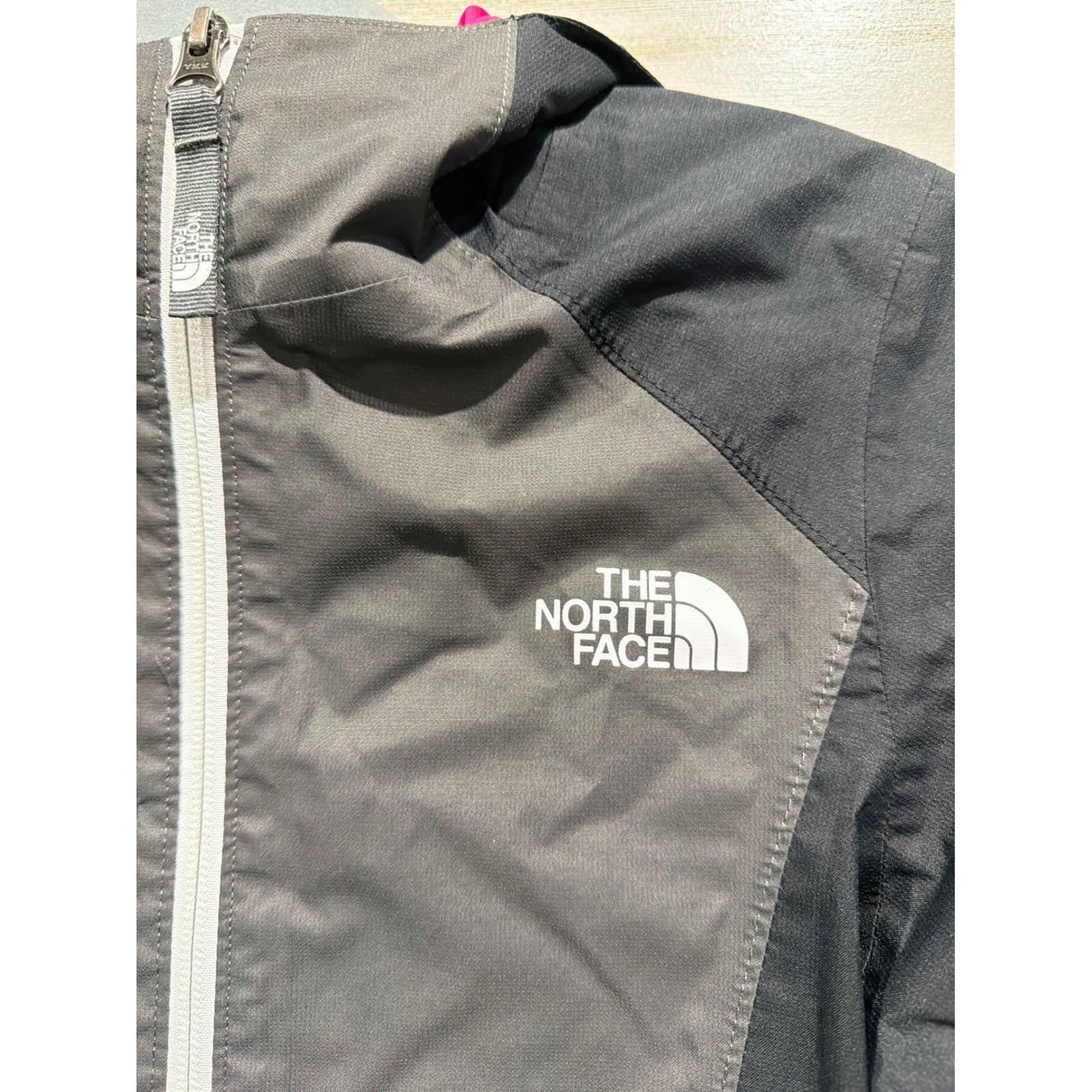 The North Face DryVent Jacket Girls S 7/8 Black Grey Hooded Gorpcore GUC1