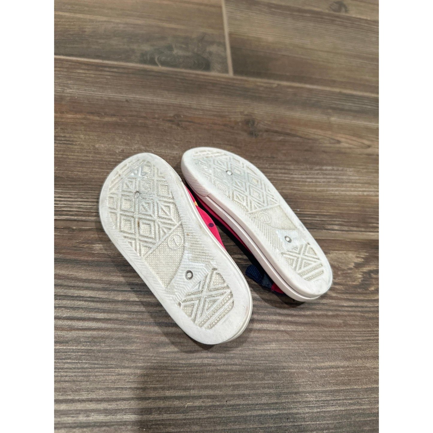 Academy Water Shoes Toddler 7 Pink Polka Dot Slip On2