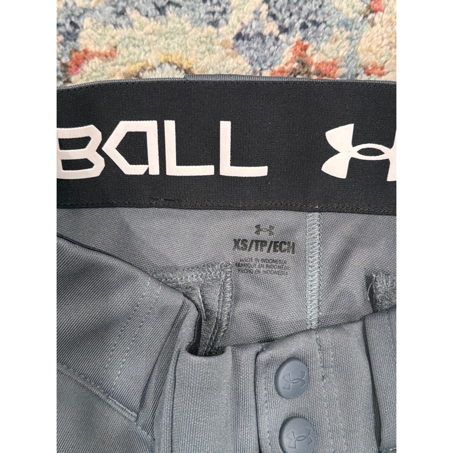 Under Armour Softball Pants Women XS Gray 2 Belts Bundle Athletic Sport EUC3