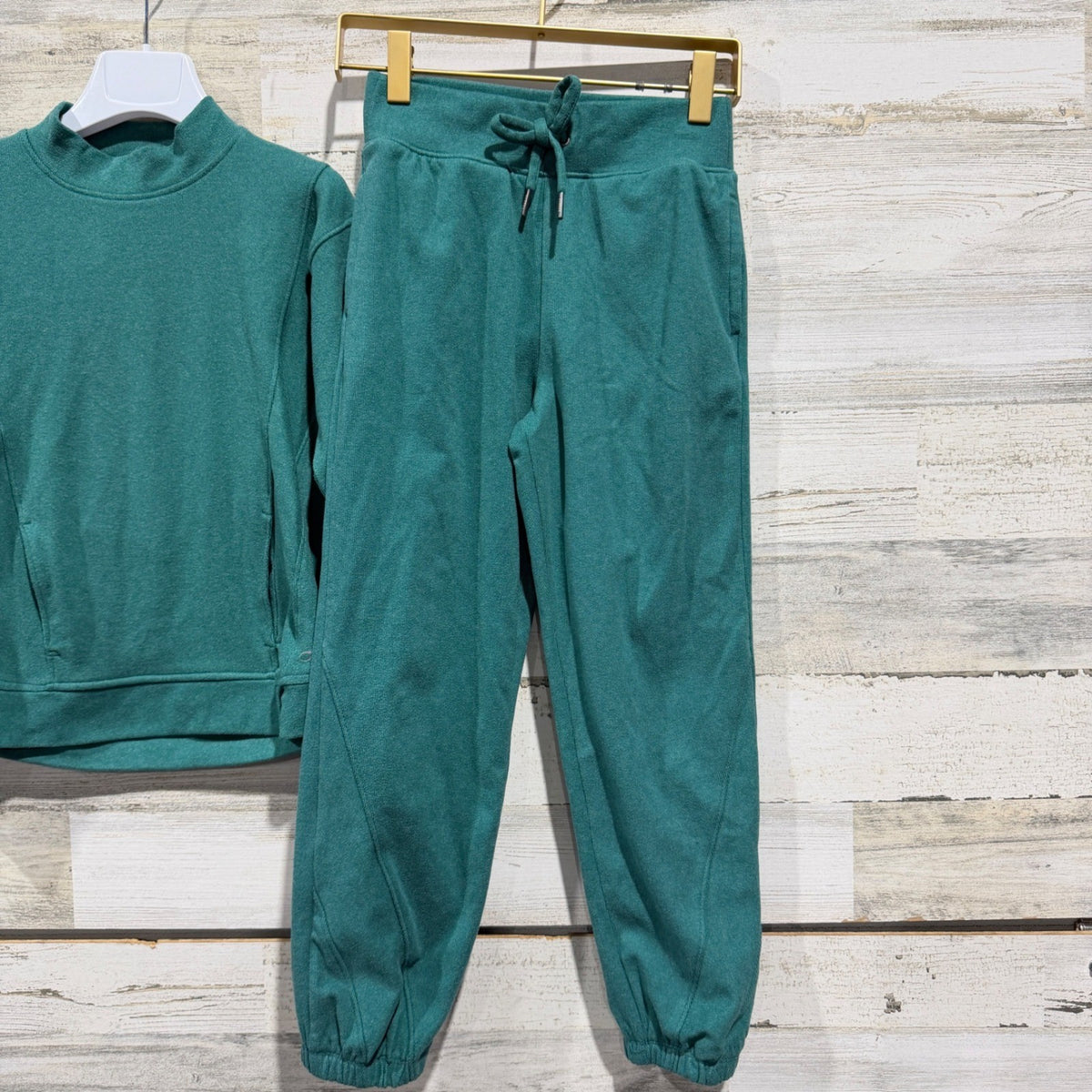 Freely Mock Neck Jogger Set Girls Size S Teal Green Recycled Athleisure3