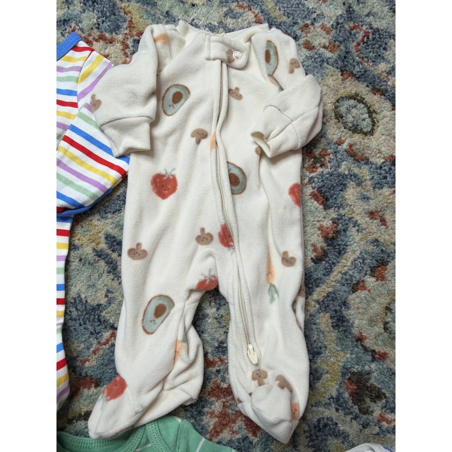 Preemie 7 Piece Baby Clothing Bundle Animals Stripes Veggie5