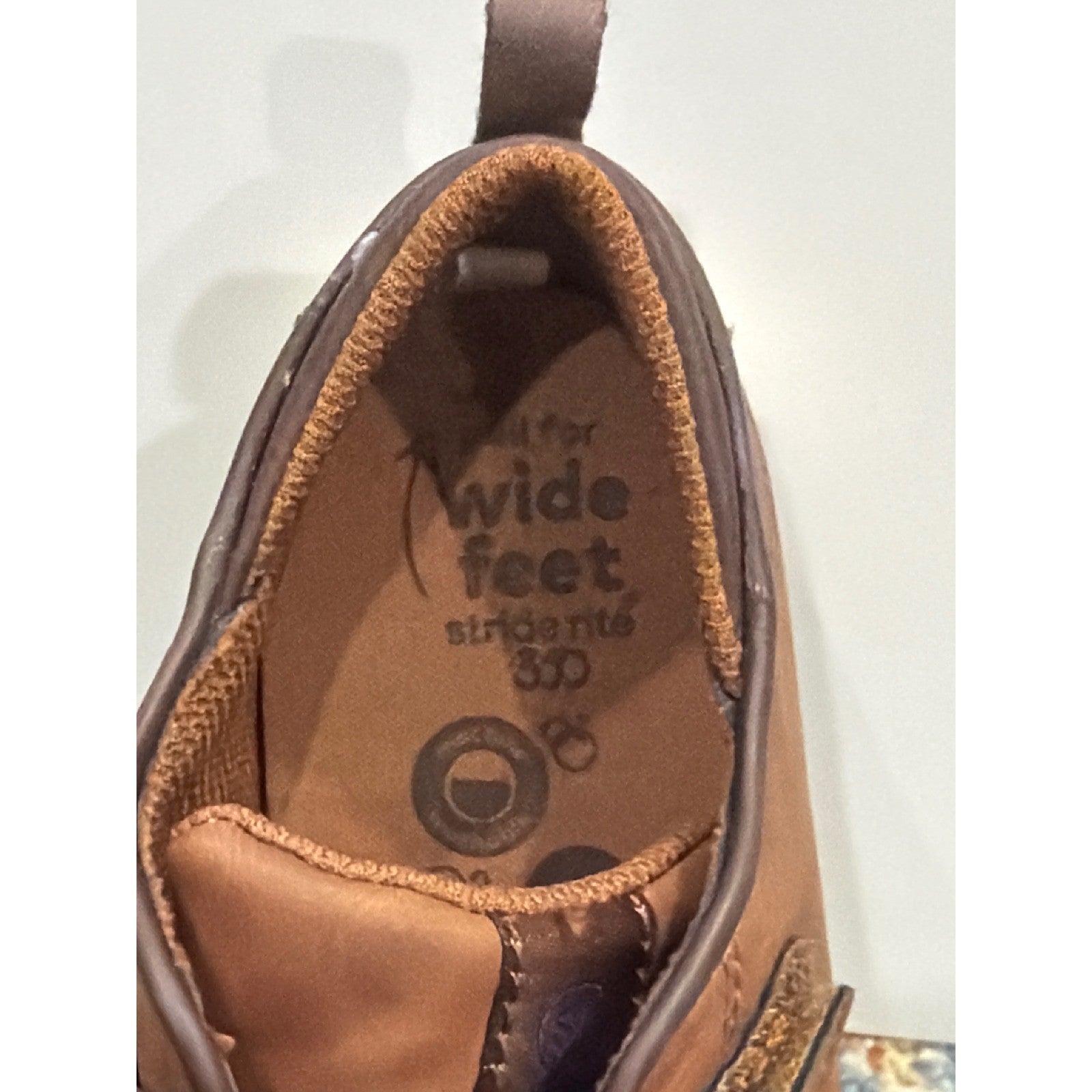 Stride Rite Dress Sneakers Boys 12M Brown Wide Fit Orthopedic Classic EUC7