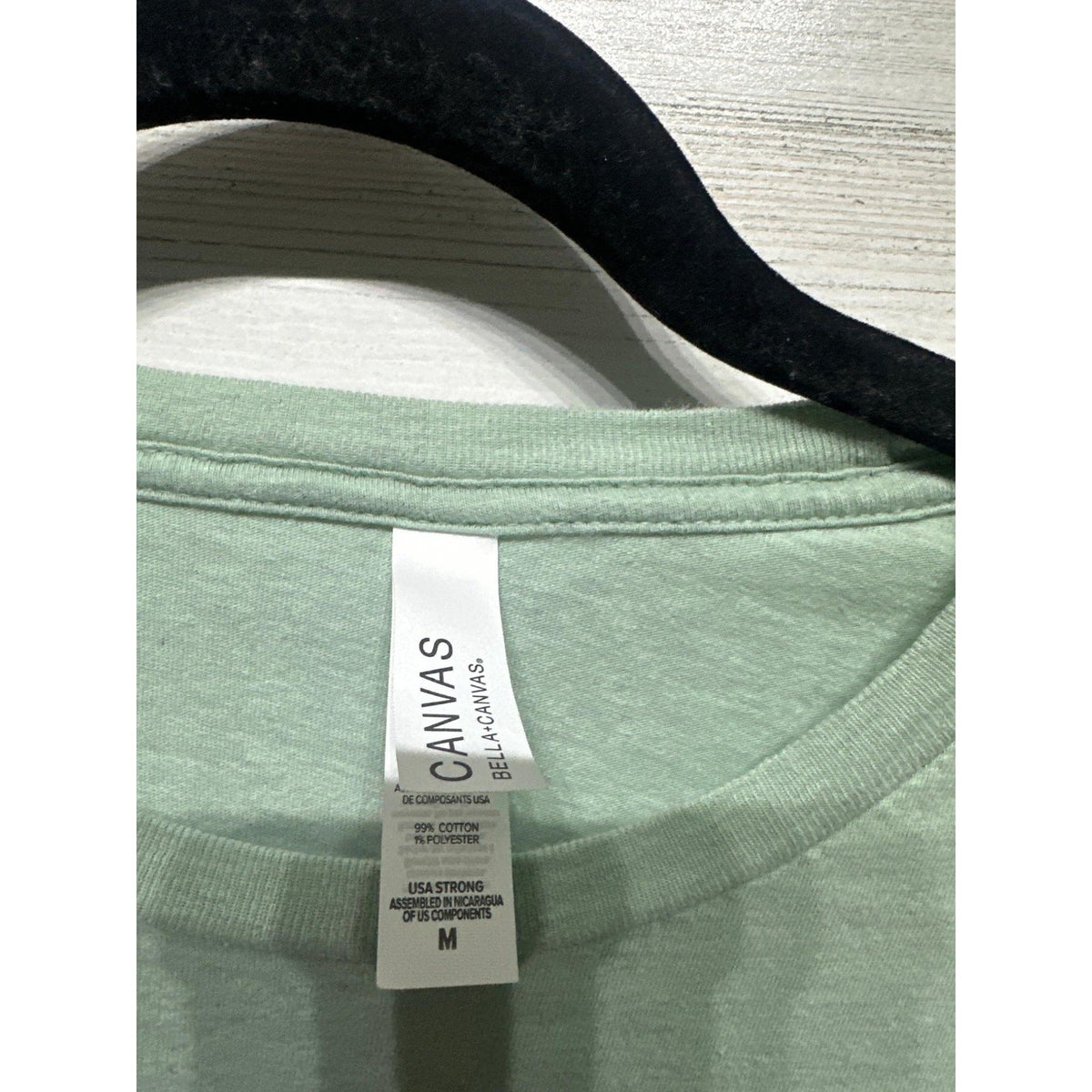 The Holiday Tees Graphic T-Shirt Women Medium Green Shamrock Psalm 139 EUC2