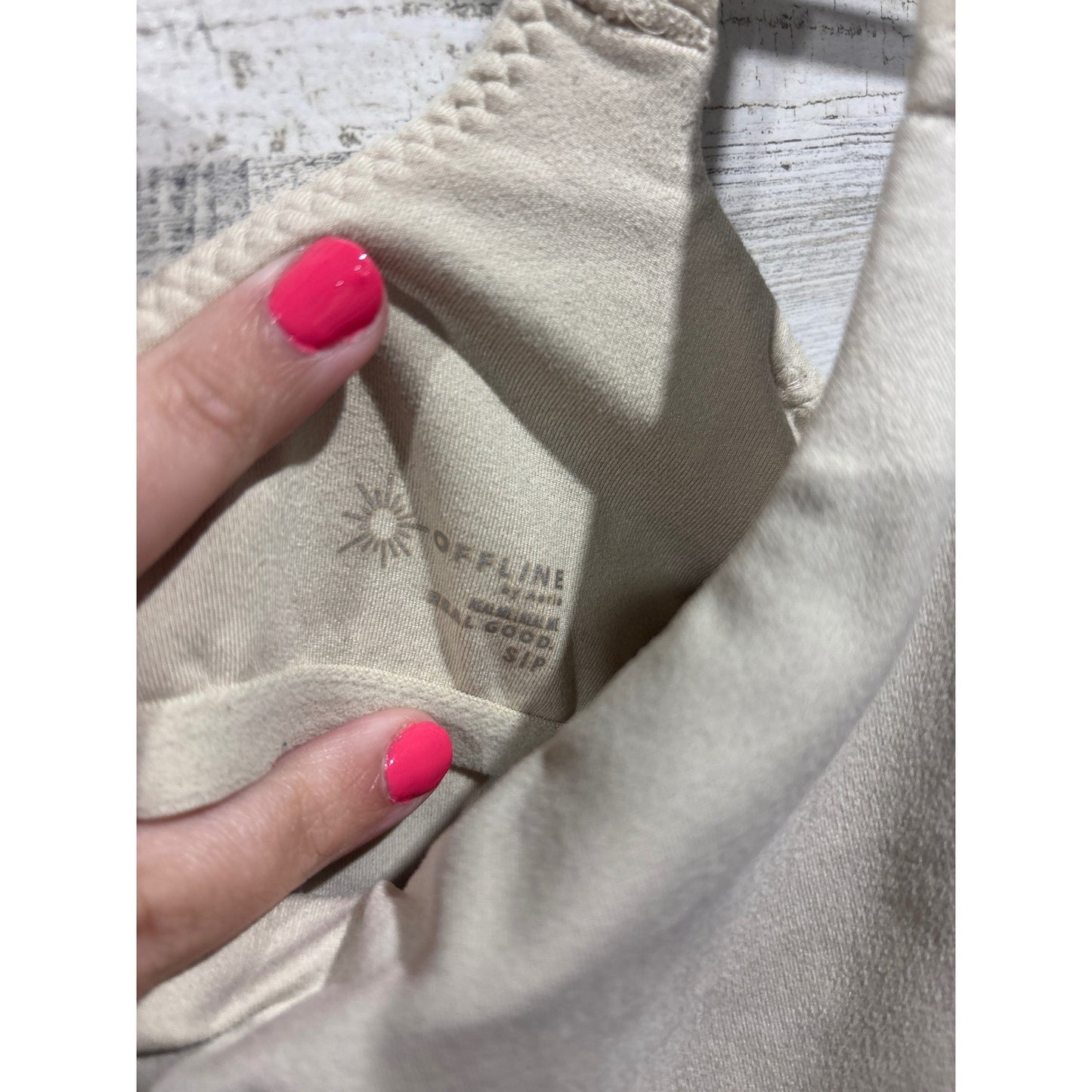 Aerie Sports Bra Women Small Beige Scoop Neck Athleisure Minimalist EUC1