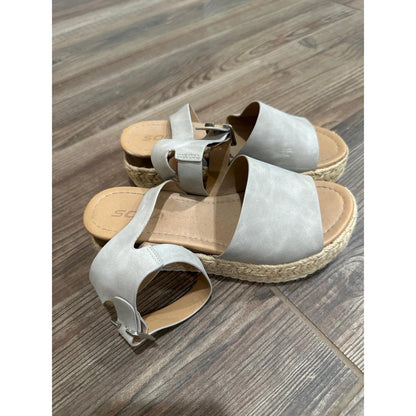 Soda Espadrille Platform Sandals Women Size 8 Grey Chunky Platform Wedge0