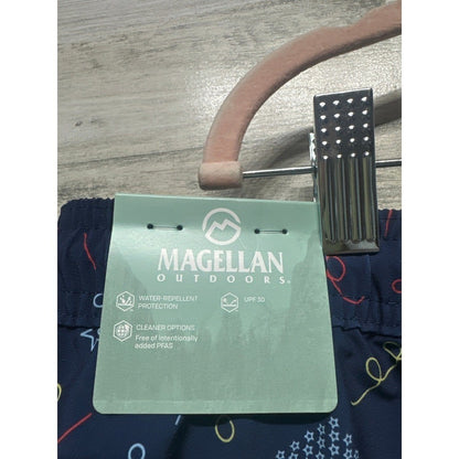 Magellan Outdoors Swim Trunks Mens XXL Navy Patriotic Fireworks Flags NWT3