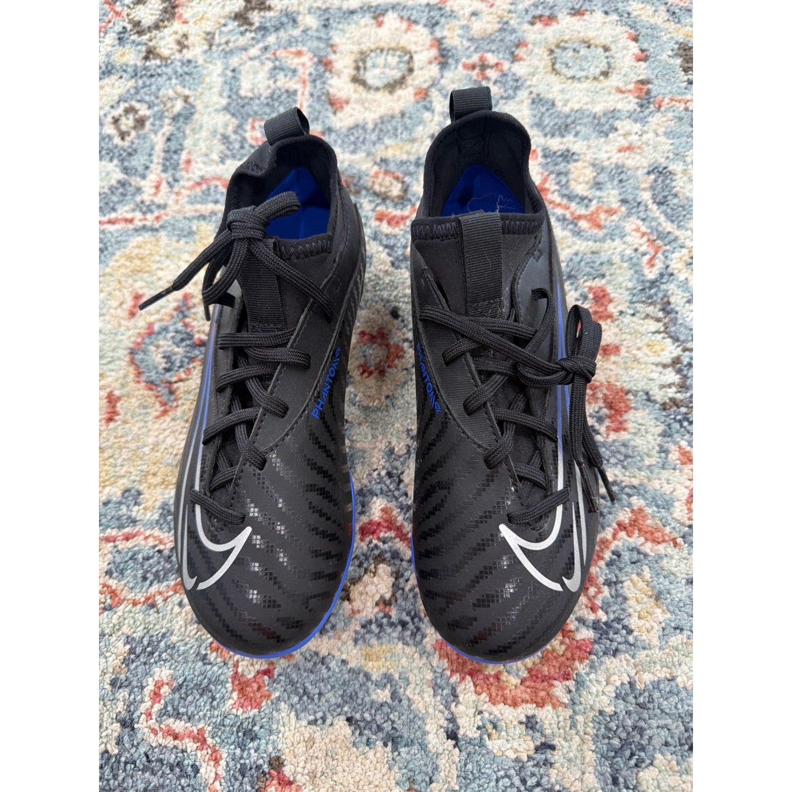 Nike Phantom GX Academy Soccer Cleats Boys 3.5 Black Blue Sporty New1