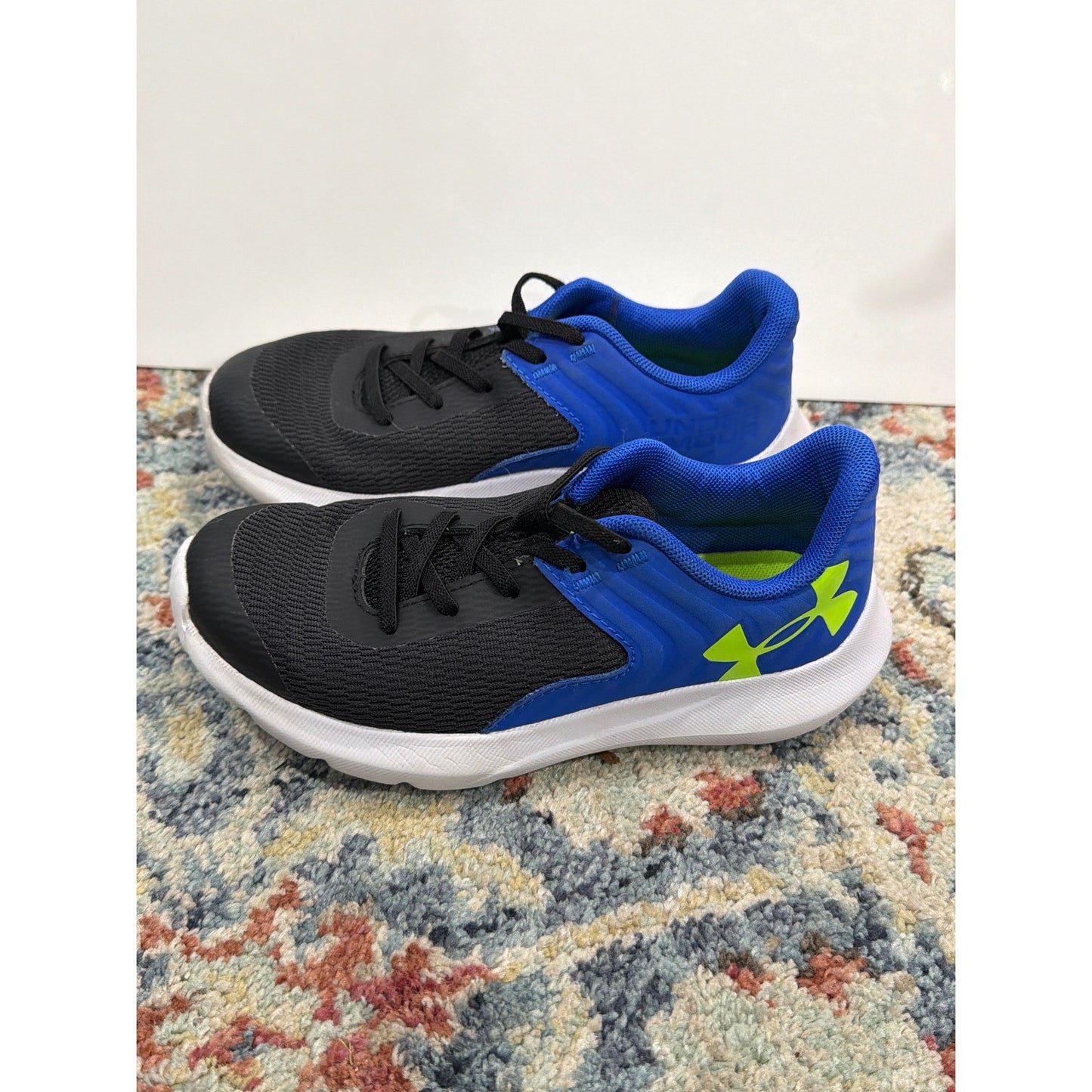 Under Armour Assert 9 Shoes Boys 13K Black Blue Running Sporty EUC2