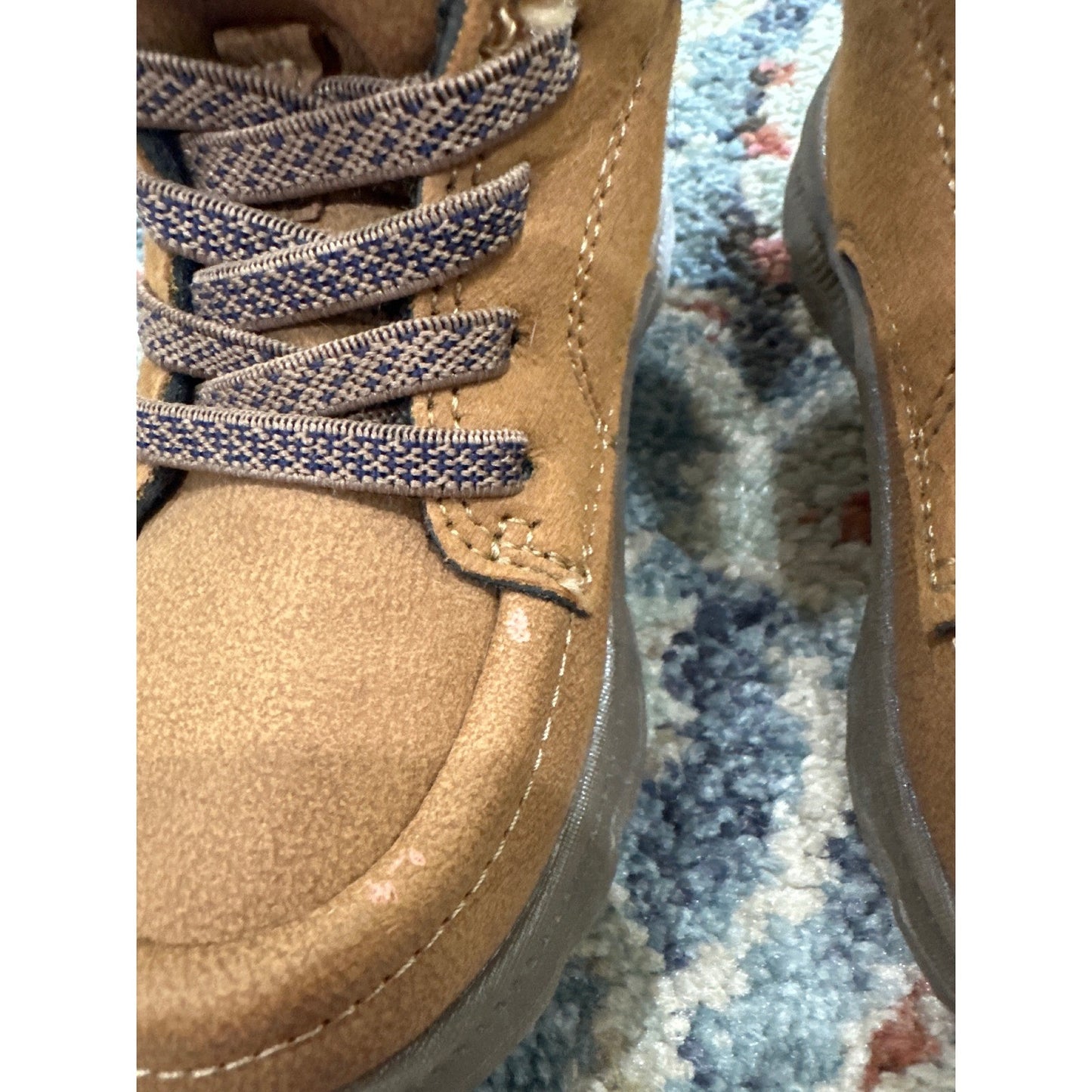 OshKosh B'gosh High Top Boots Boys 7 Toddler Tan Navy Faux Suede2