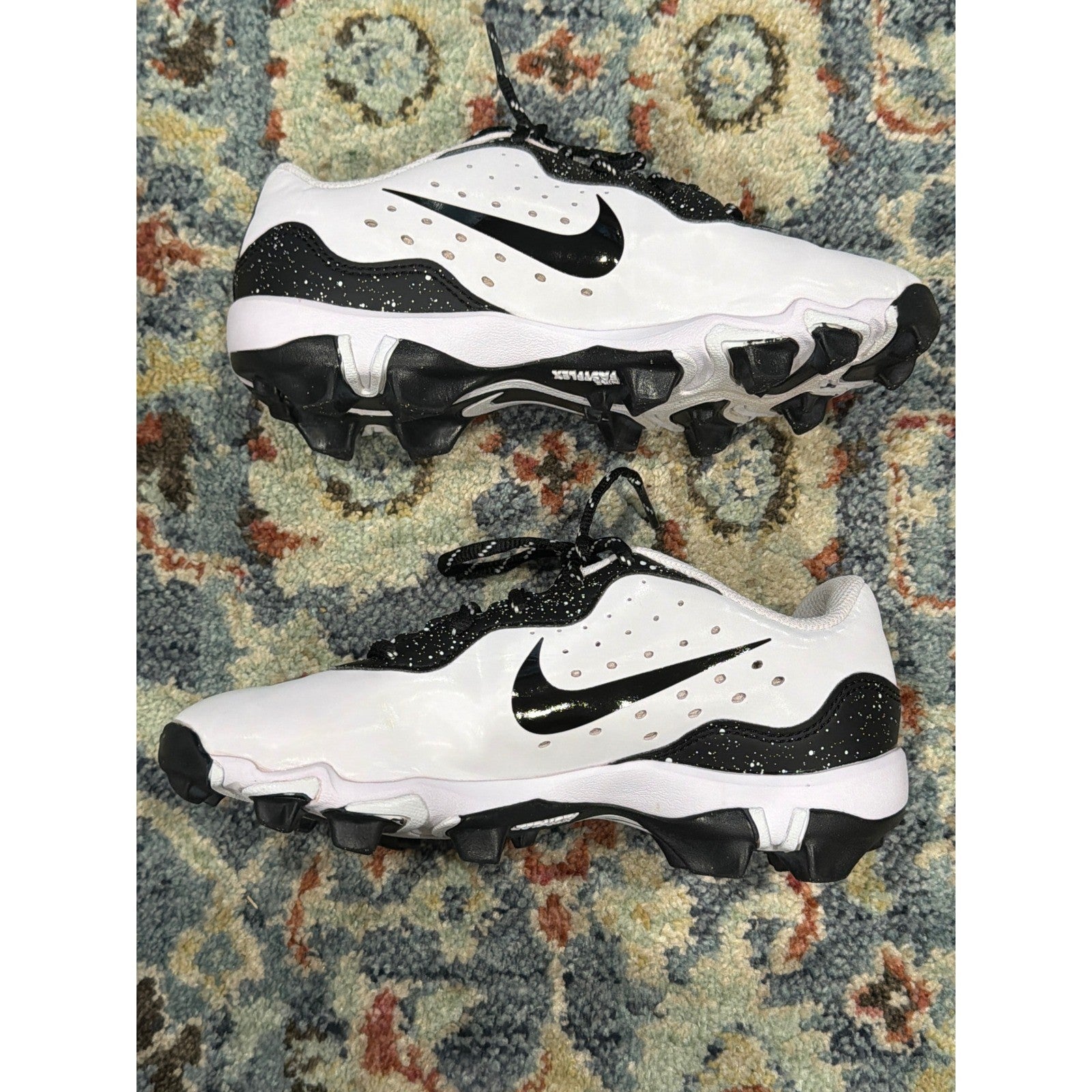 Nike Vapor Ultrafly 4 Keystone GG Youth 4.5Y White Black Fastflex Cleats EUC1