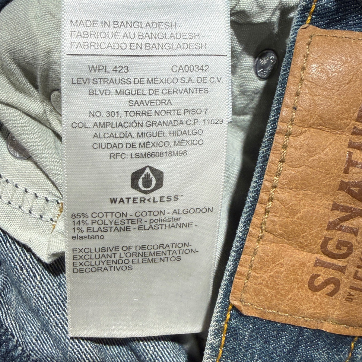 Signature Levi Strauss S51 Straight Jeans Men 32x30 Blue Cotton Blend Casual EUC4