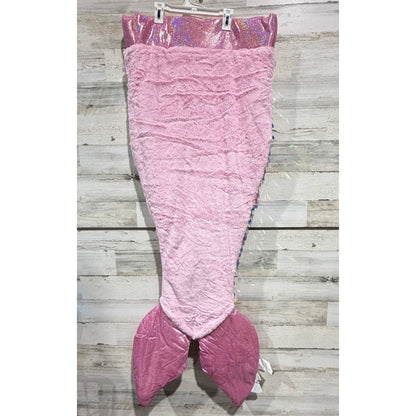 Nicole Miller Mermaid Tail Blanket Kids Shiny Pink Blue Sequin Plush Cozy EUC3