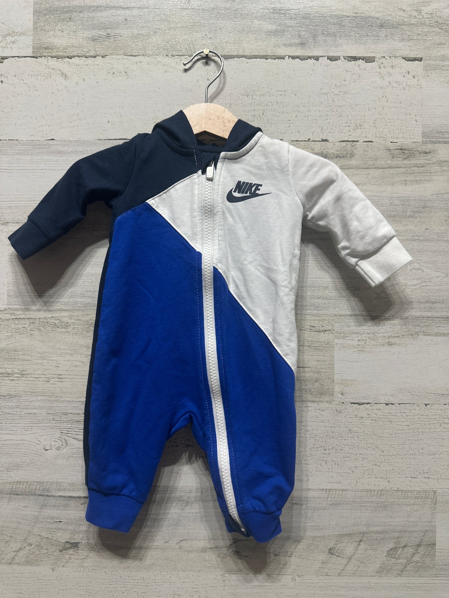 Boys Size 3m Nike Hooded Romper - Very Good Used Condition