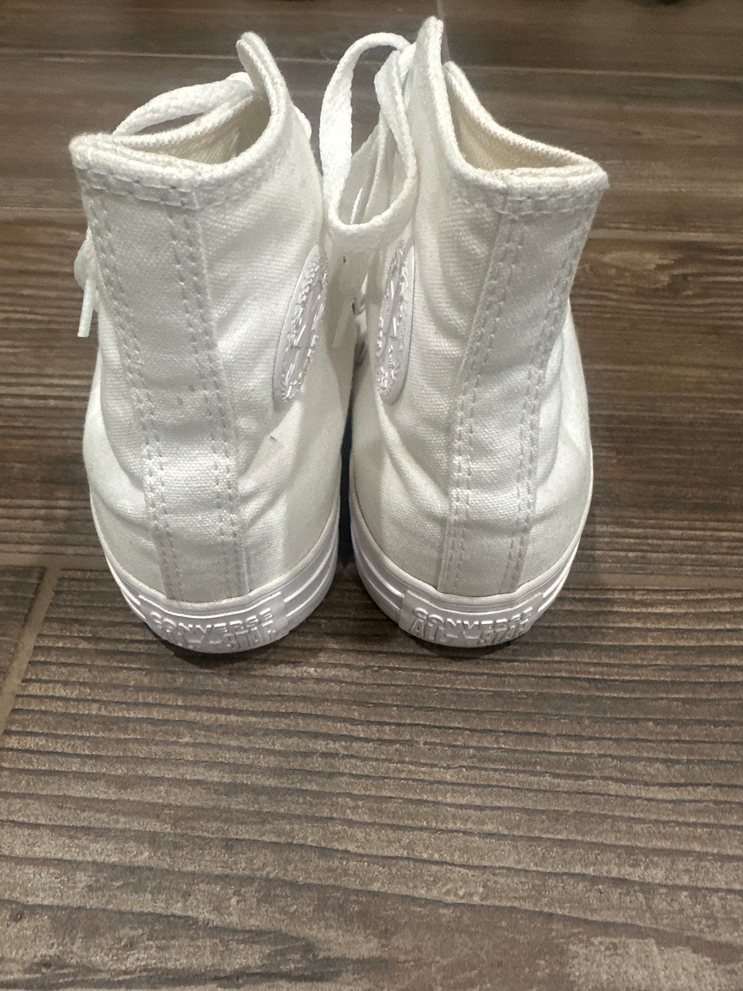 Women’s Size 6 (Men’s 4) Converse All Star All White High Top Shoes - Good Used Condition