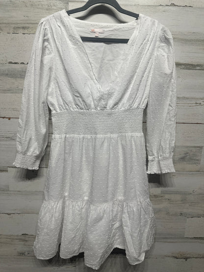 Women's Size Large GB White Swiss Dot Dress - Good Used Condition