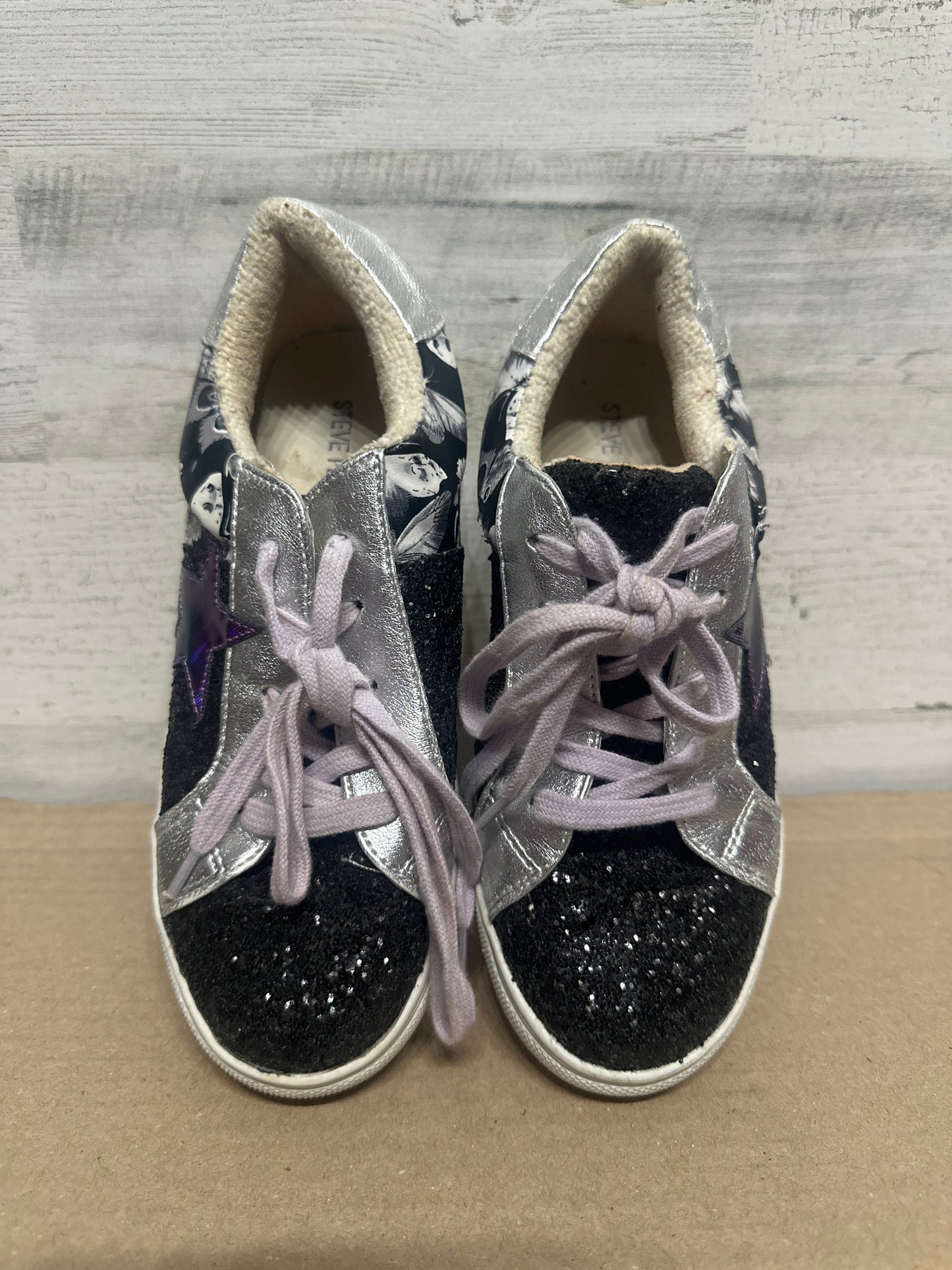 Size 3 (Youth) Steve Madden Glitter Star Shoes - Good Used Condition