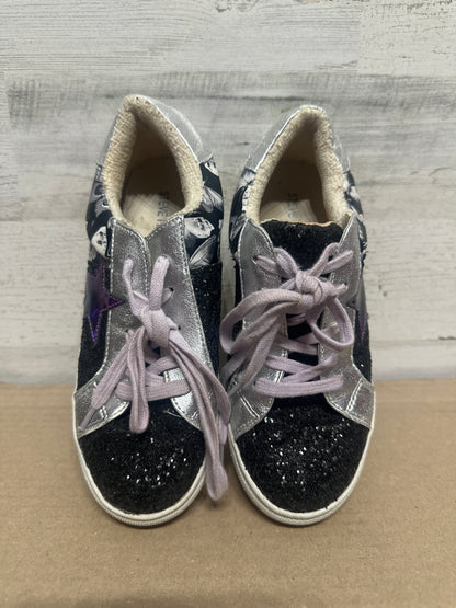 Size 3 (Youth) Steve Madden Glitter Star Shoes - Good Used Condition