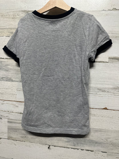 Size Small (Youth) Jurassic World Universal Studios T-Shirt - Good Used Condition