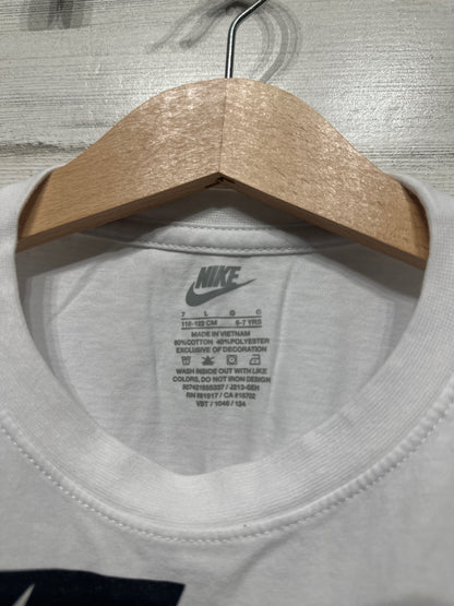 Boys Preowned Size 7 (Fits 6-7 years) Nike White Shirt - Good Used Condition