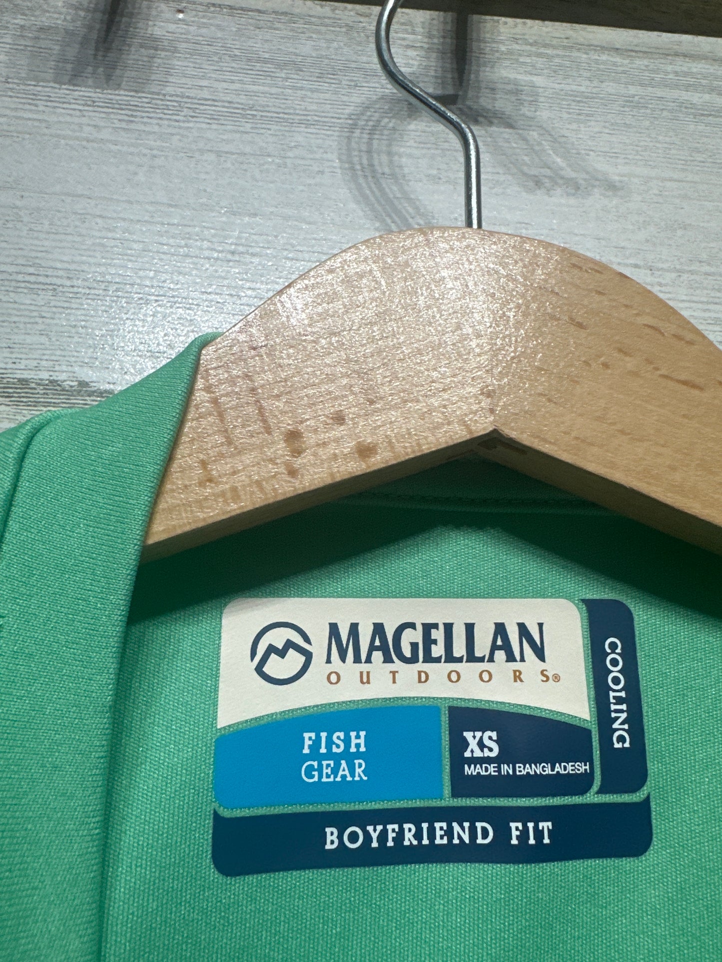 Magellan ‘Tis The Season Long Sleeve Fish Gear Shirt Boys XS VGUC