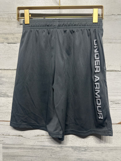 Size YSM ( 8 ) Under Armour Grey Athletic Shorts - Very Good Used Condition
