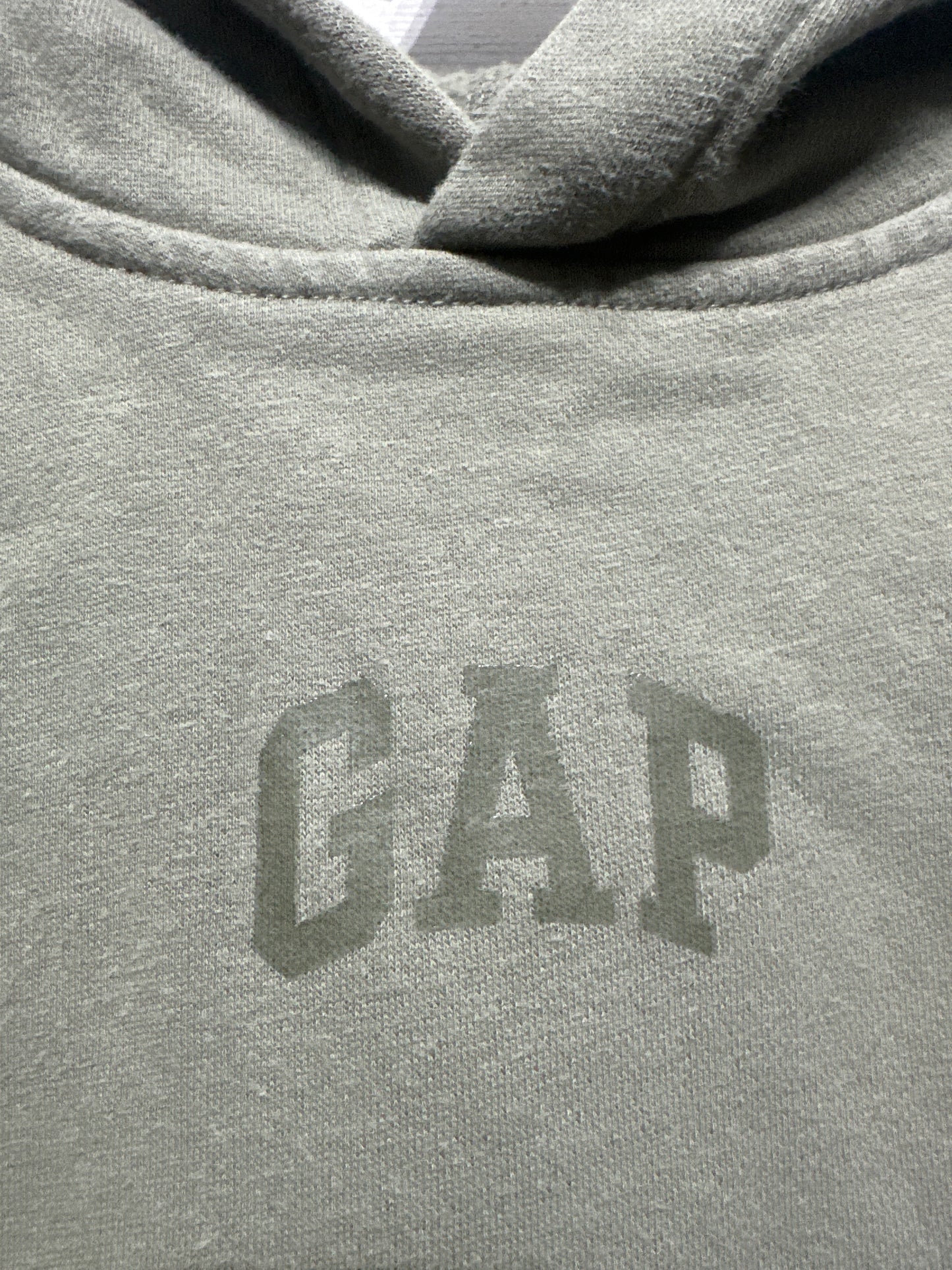Boys Size Small (6-7) GAP Hoodie - Good Used Condition