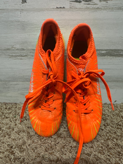 Size 7 D Men’s Preowned Brava Neon Orange Soccer Cleats - Play Condition*