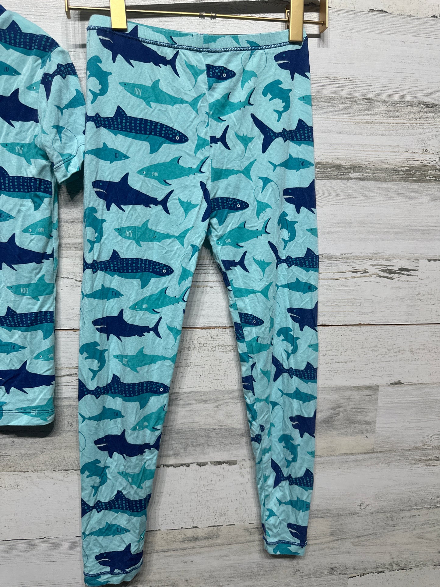 Boys Size 8 Kickee Pants Bamboo Shark Fitted Pajama Set  - Very Good Used Condition
