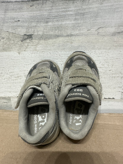 Size 5W (Wide) Toddler New Balance 993 Shoes - Good Used Condition*
