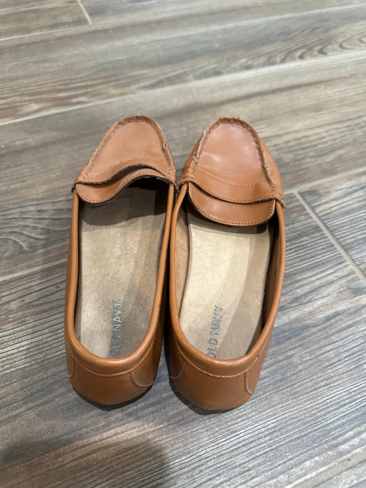 Women’s Size 7 Old Navy Brown Loafer Shoes - Good Used Condition