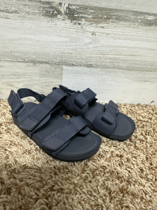 Boys Size 8 Toddler Cat and Jack Sandals - Good Used Condition