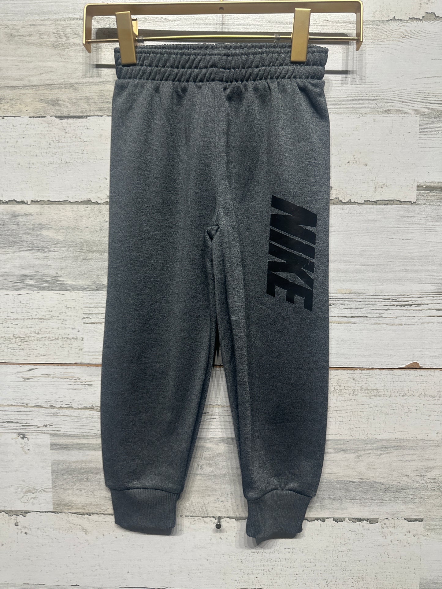 Boys Size 4t Nike Grey Drifit Pants - Very Good Used Condition
