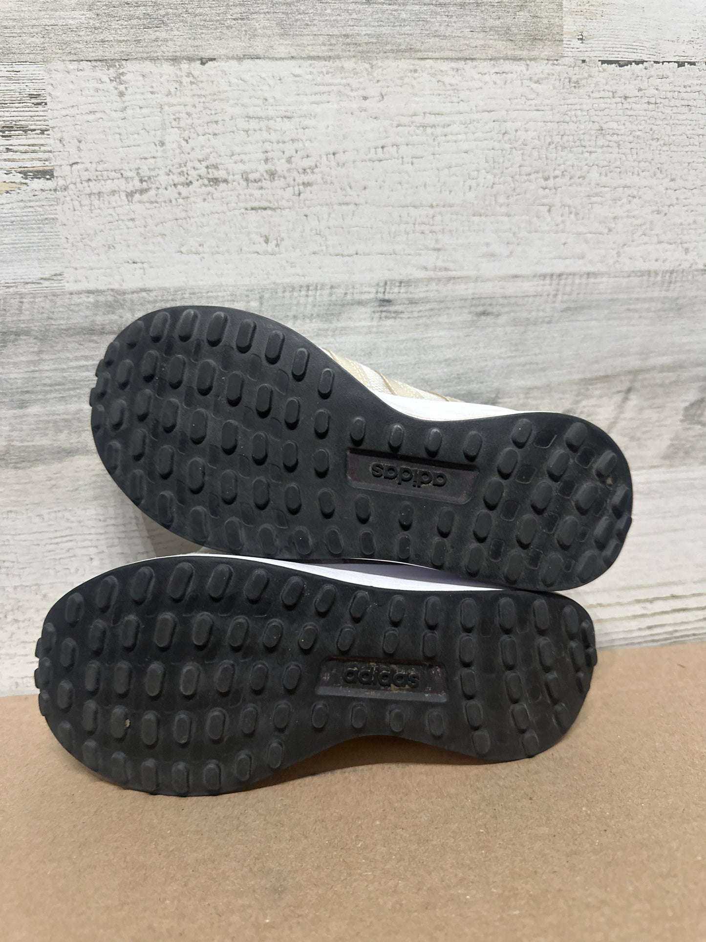 Girls Size 2.5 (Youth) Adidas Shoes - Play Condition*