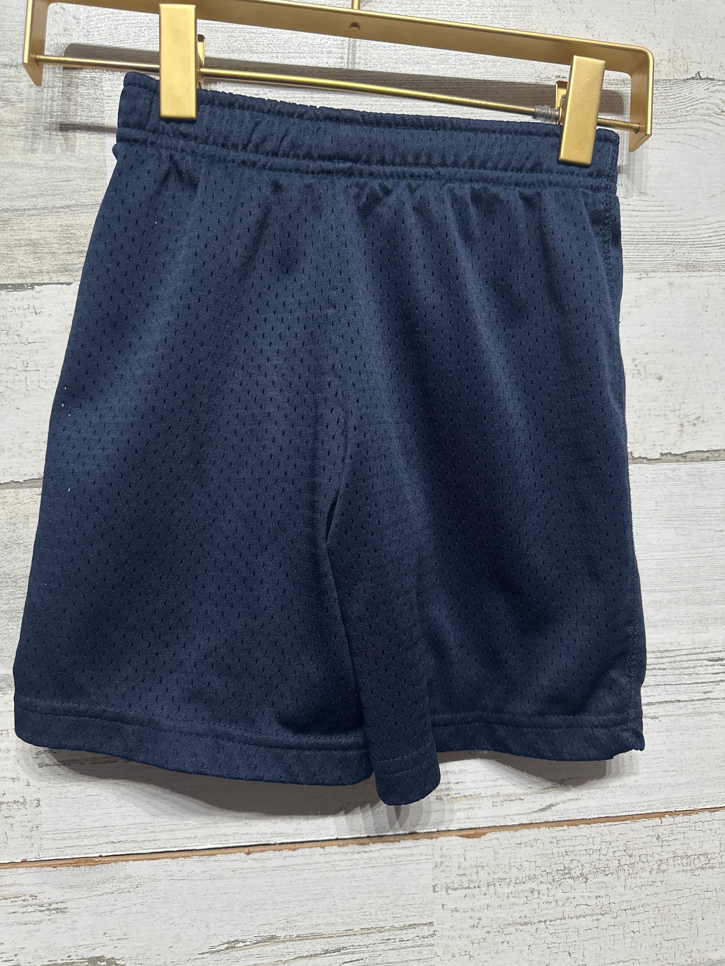 Boys 5 Nike Navy Blue Athletic Shorts - Very Good Used Condition