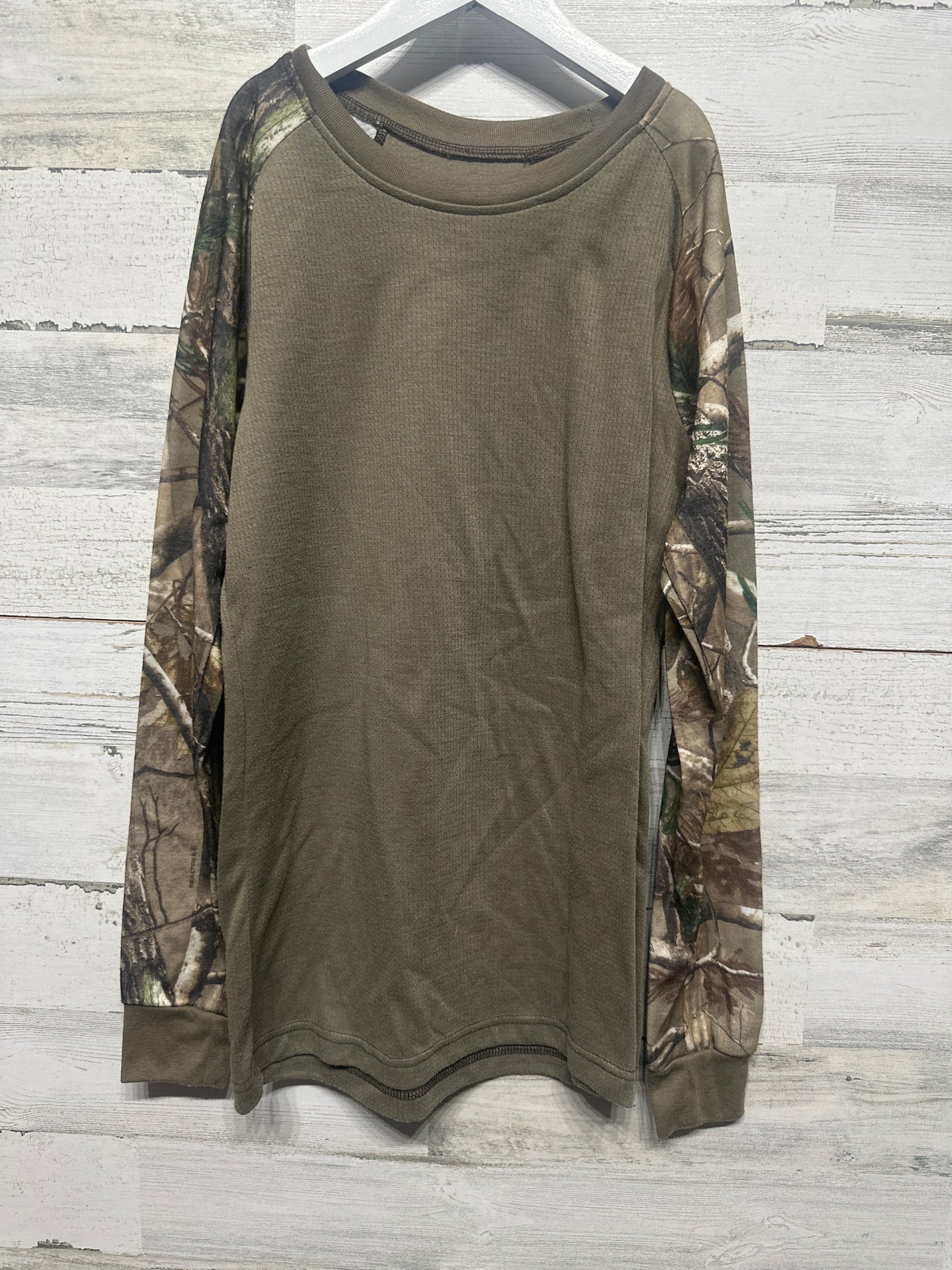 Women’s Medium Game Winner Camo Long Sleeve Shirt - Very Good Used Condition