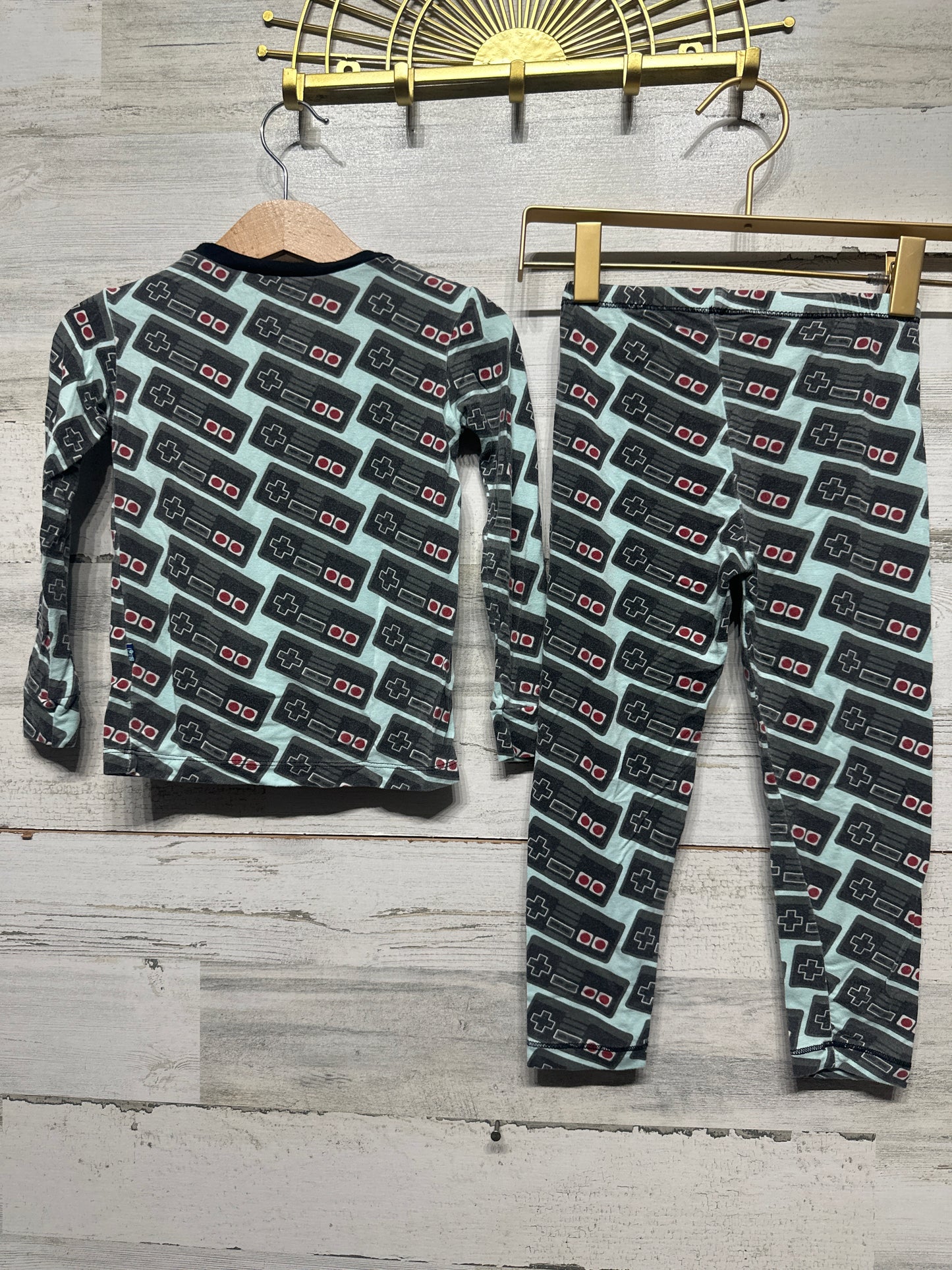 Boys Size 5 (Fit like 4t) Kickee Pants Bamboo Video Game Controller Pajama Set - Good Used Condition*