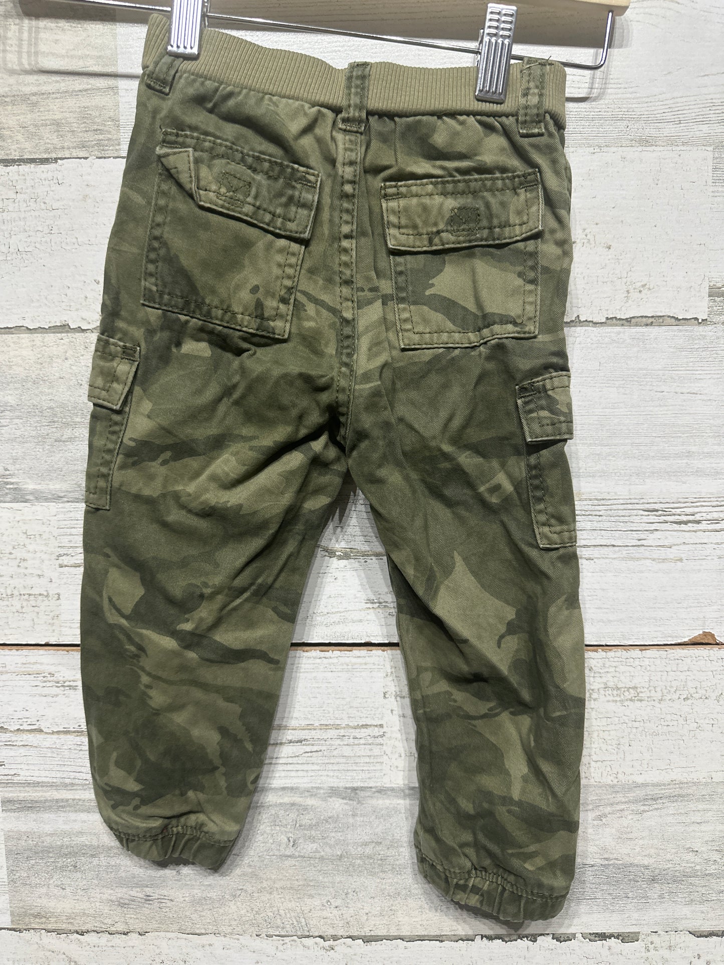 Boys Preowned Size 2t Wrangler Camo Cargo Pants - Good Used Condition