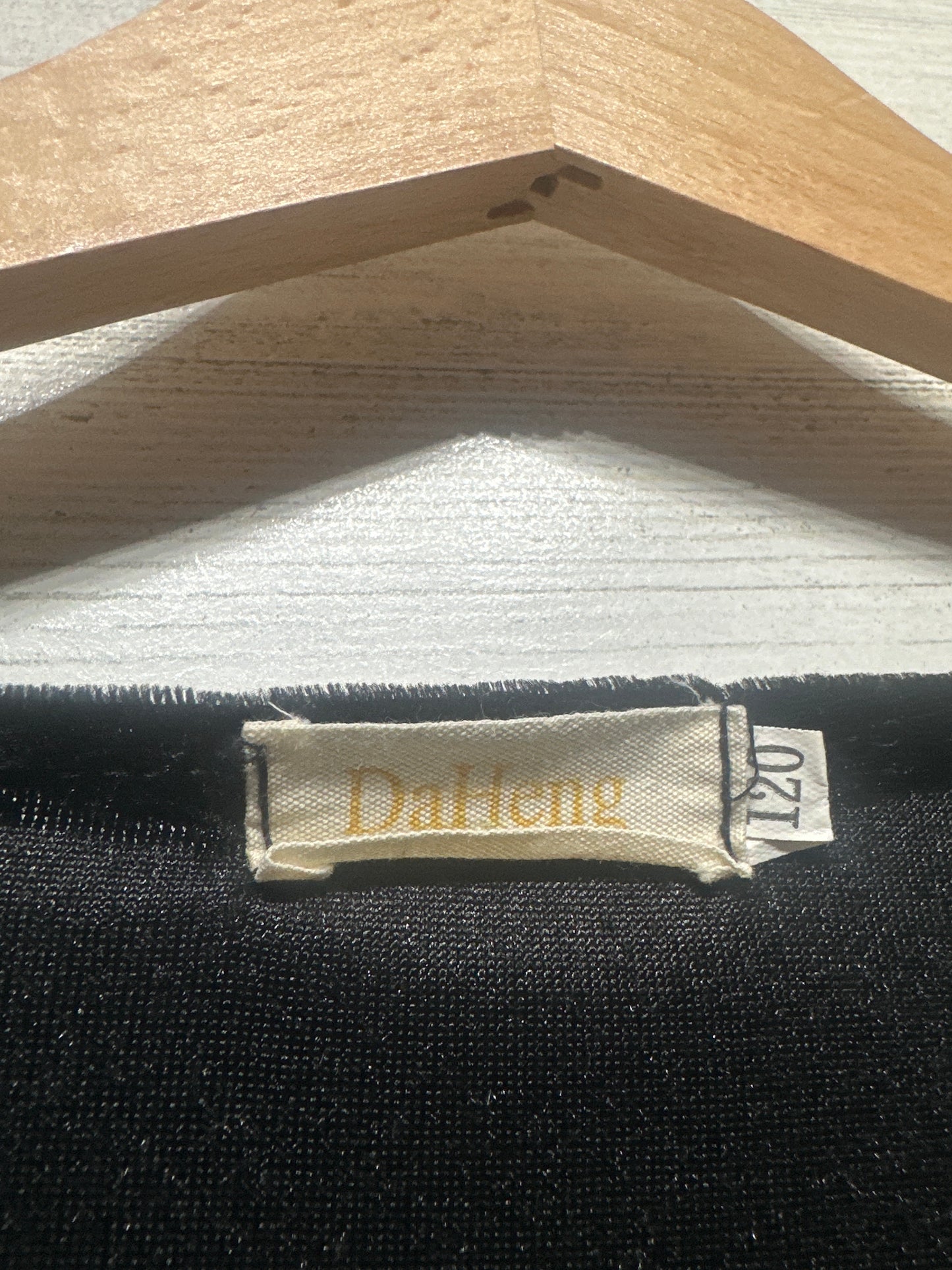 Girls Anna Frozen Costume Dress Girls 5T (120) - Play Condition