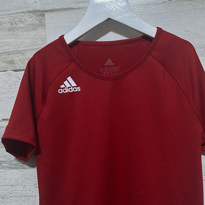 Girls Size Youth Medium (9/10Y) Adidas red drifit shirt - very good used condition