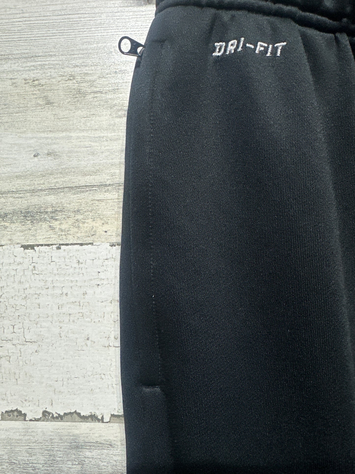 Nike Men’s Medium Black Drifit Pants Zip Pockets Zip Ankles VGUC