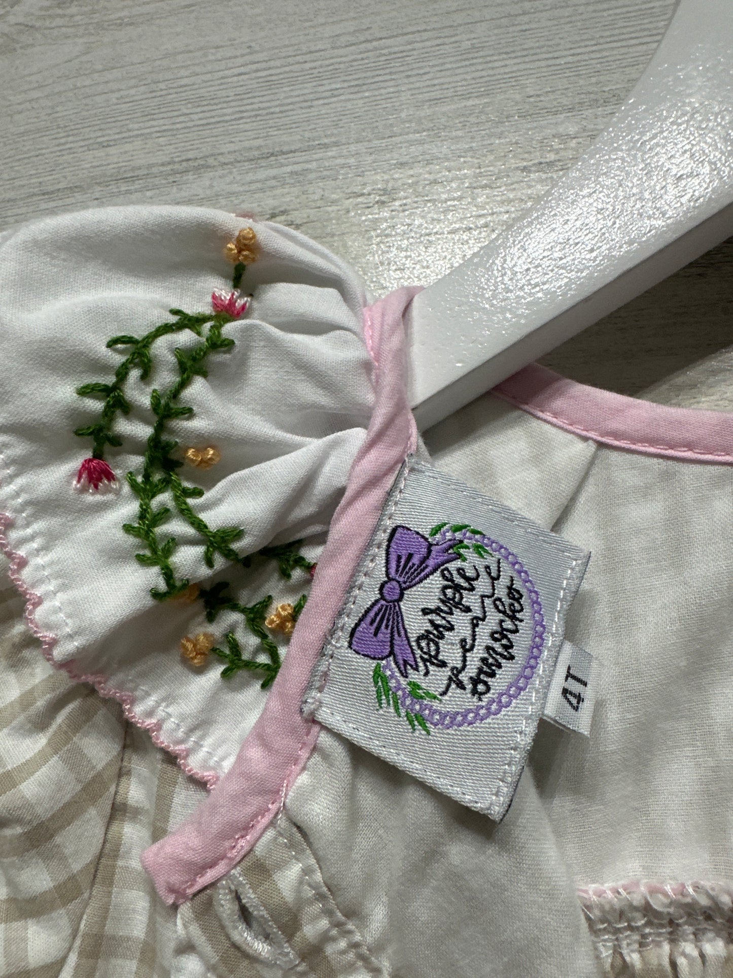 Girls Size 4t Purple Pearl Smocks Floral Embroidered Outfit Set - Play Condition*