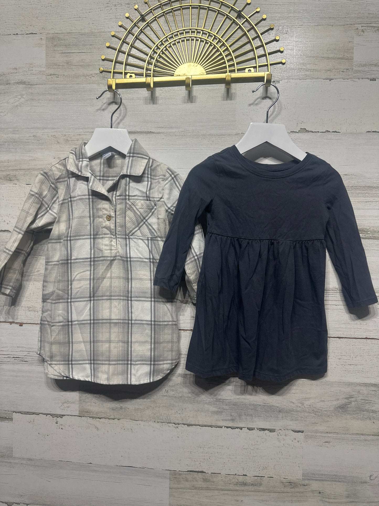 Girls Size 18-24m Old Navy Long Sleeve Dresses - Good Used Condition*